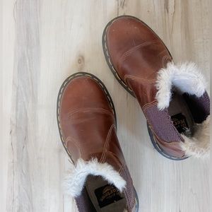 Dr. Martens Chelsea Boots 2976